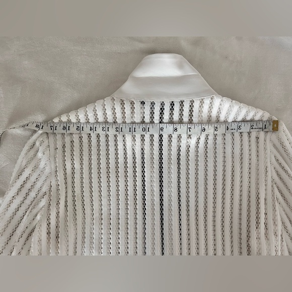 Ming Wang Full Zip Mesh Jacket Women's  M White w/Black Trim
3/4 Sleeves Classic - Picture 10 of 11